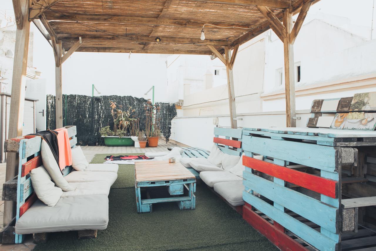Cadiz Inn Backpackers ภายนอก รูปภาพ